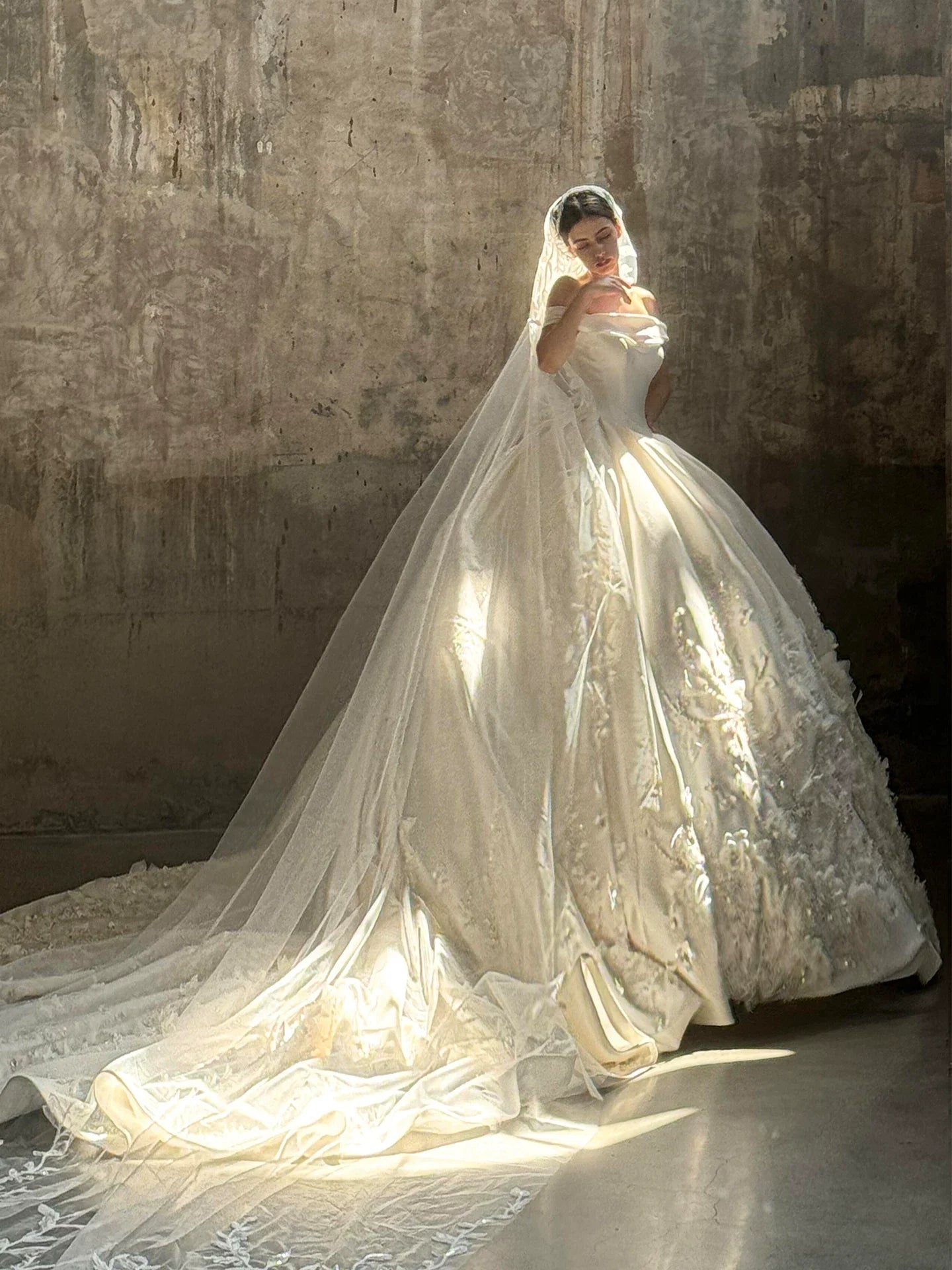 Xmzty | One-Shoulder French High-End Satin Wedding Dress with Trailing Skirt