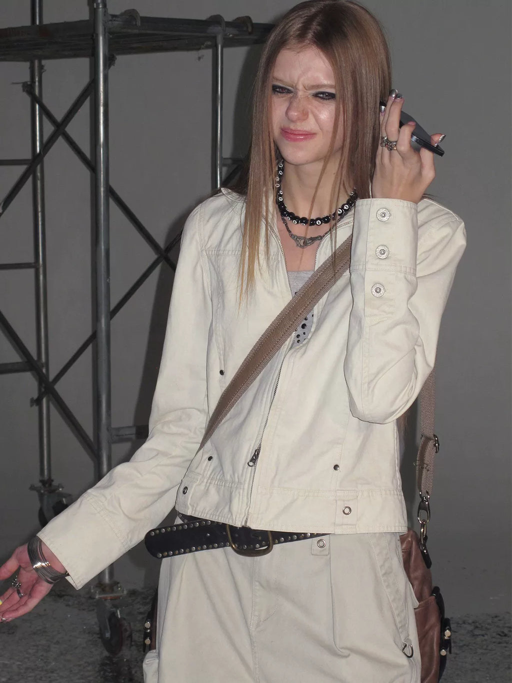 Xmzty | White Metallic Slim-Fit Zippered Punk Short Jacket