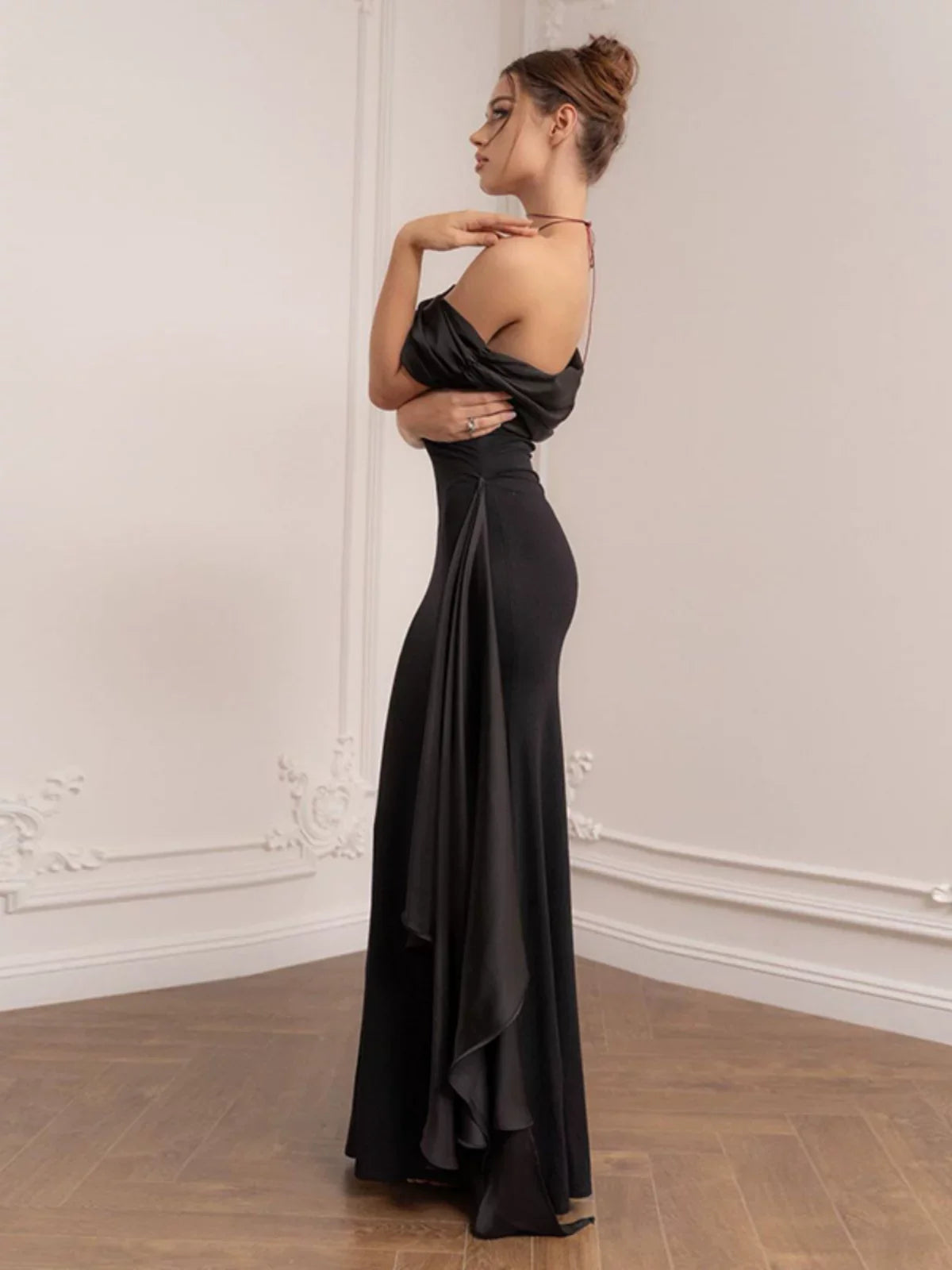 Xmzty | European-American One-Shoulder Black Evening Dress for Women, Long Slim Dinner Party Gown
